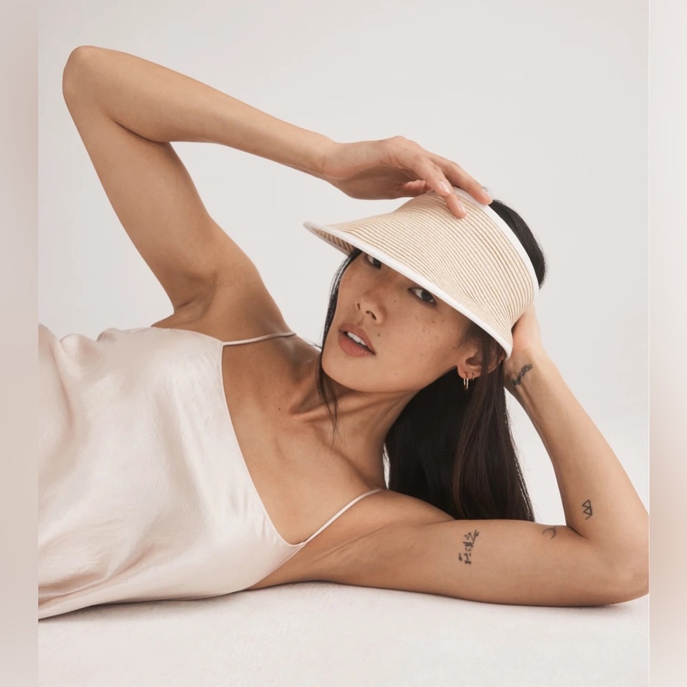 Cole Haan Packable Paper Visor Sun Hat, NWT - Picture 3 of 16